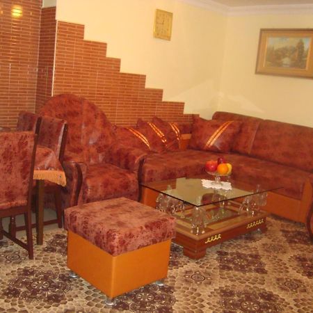 Apartment Narine เยเรวาน ภายนอก รูปภาพ