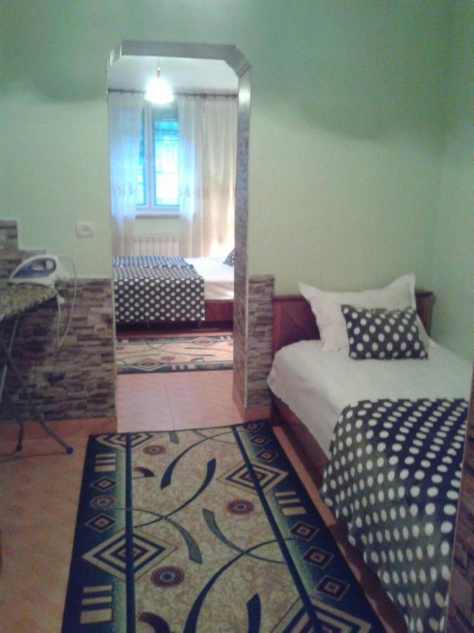 Apartment Narine เยเรวาน ภายนอก รูปภาพ
