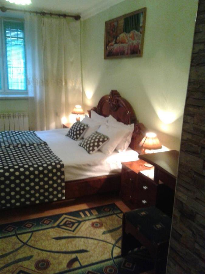 Apartment Narine เยเรวาน ภายนอก รูปภาพ