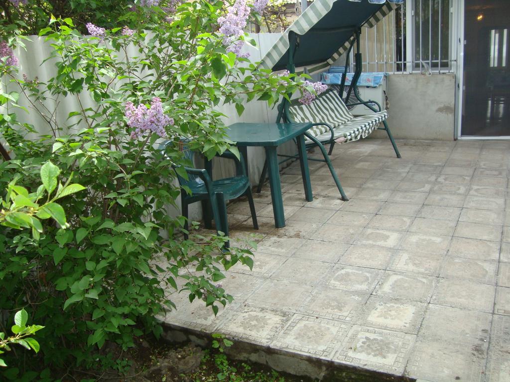 Apartment Narine เยเรวาน ภายนอก รูปภาพ