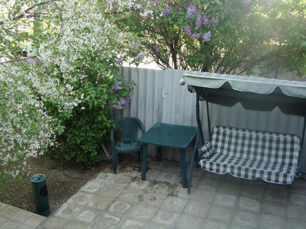 Apartment Narine เยเรวาน ภายนอก รูปภาพ