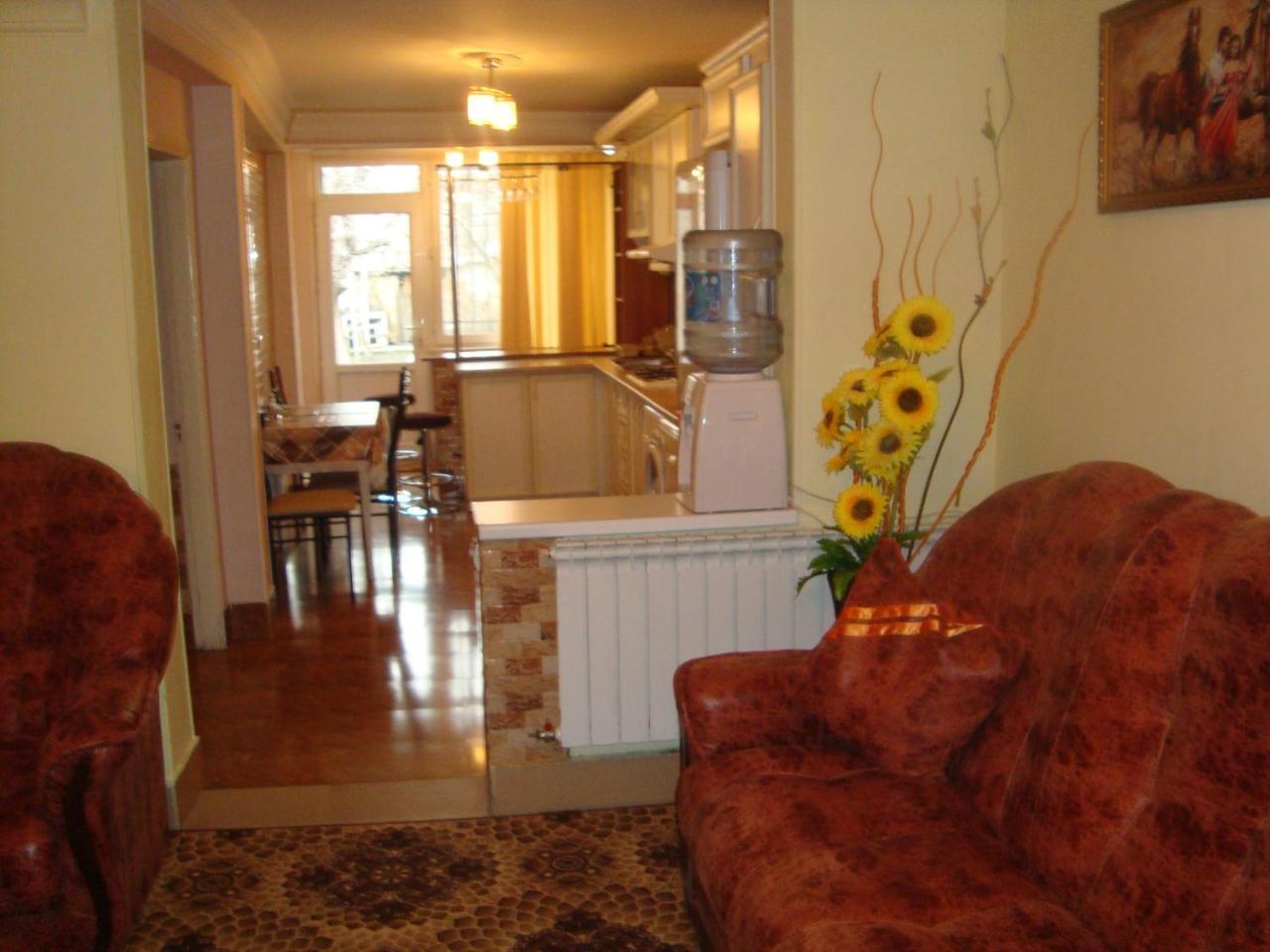 Apartment Narine เยเรวาน ภายนอก รูปภาพ