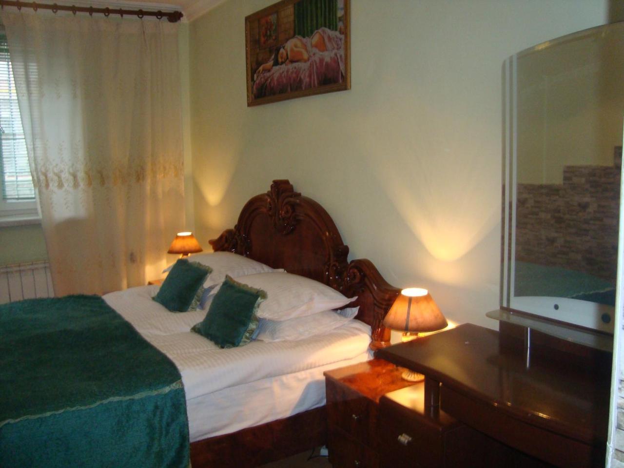 Apartment Narine เยเรวาน ภายนอก รูปภาพ